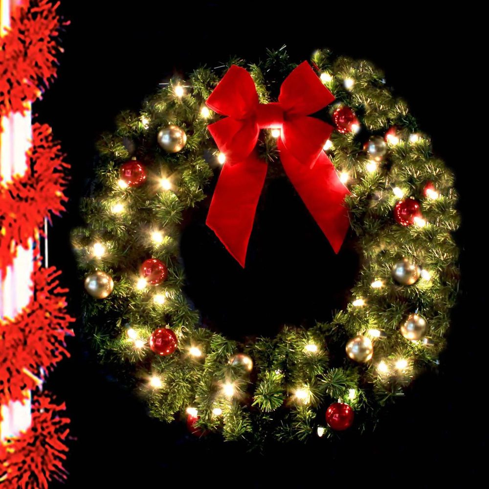Pole Mount Wreath