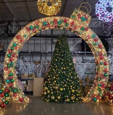 Classic Walkthrough Ornament Arch with Ornamentation