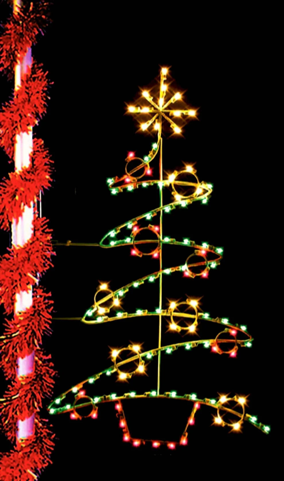 Pole Mounted Outdoor Christmas Decoration Displays