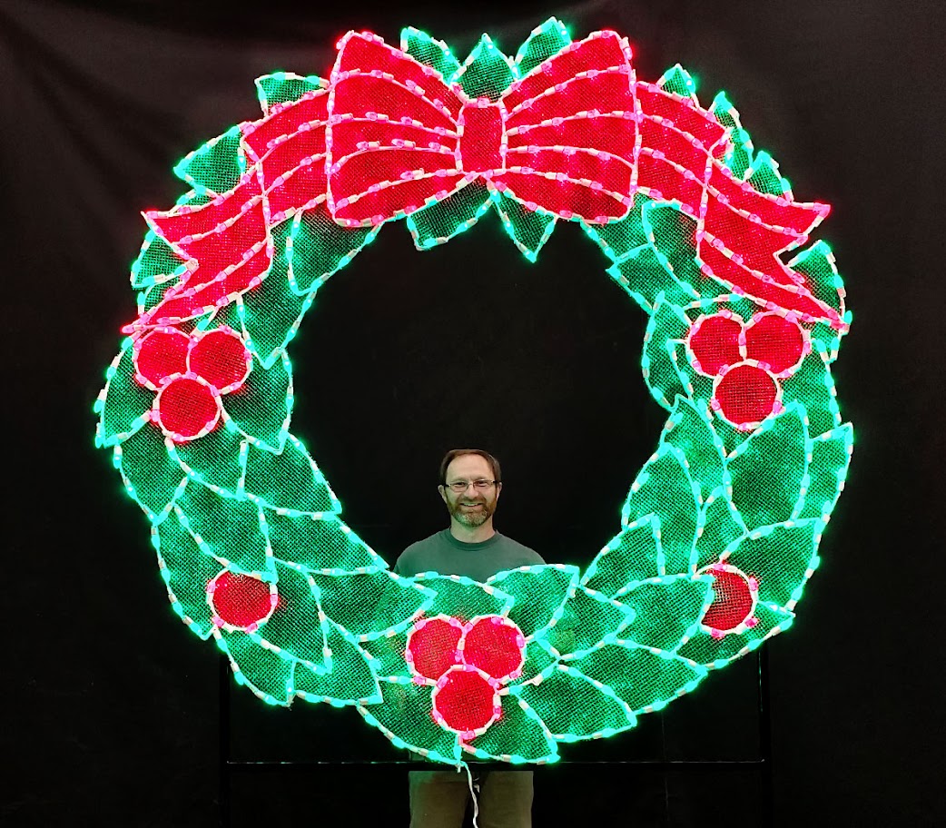 Illuminated Wreath Photo Frame